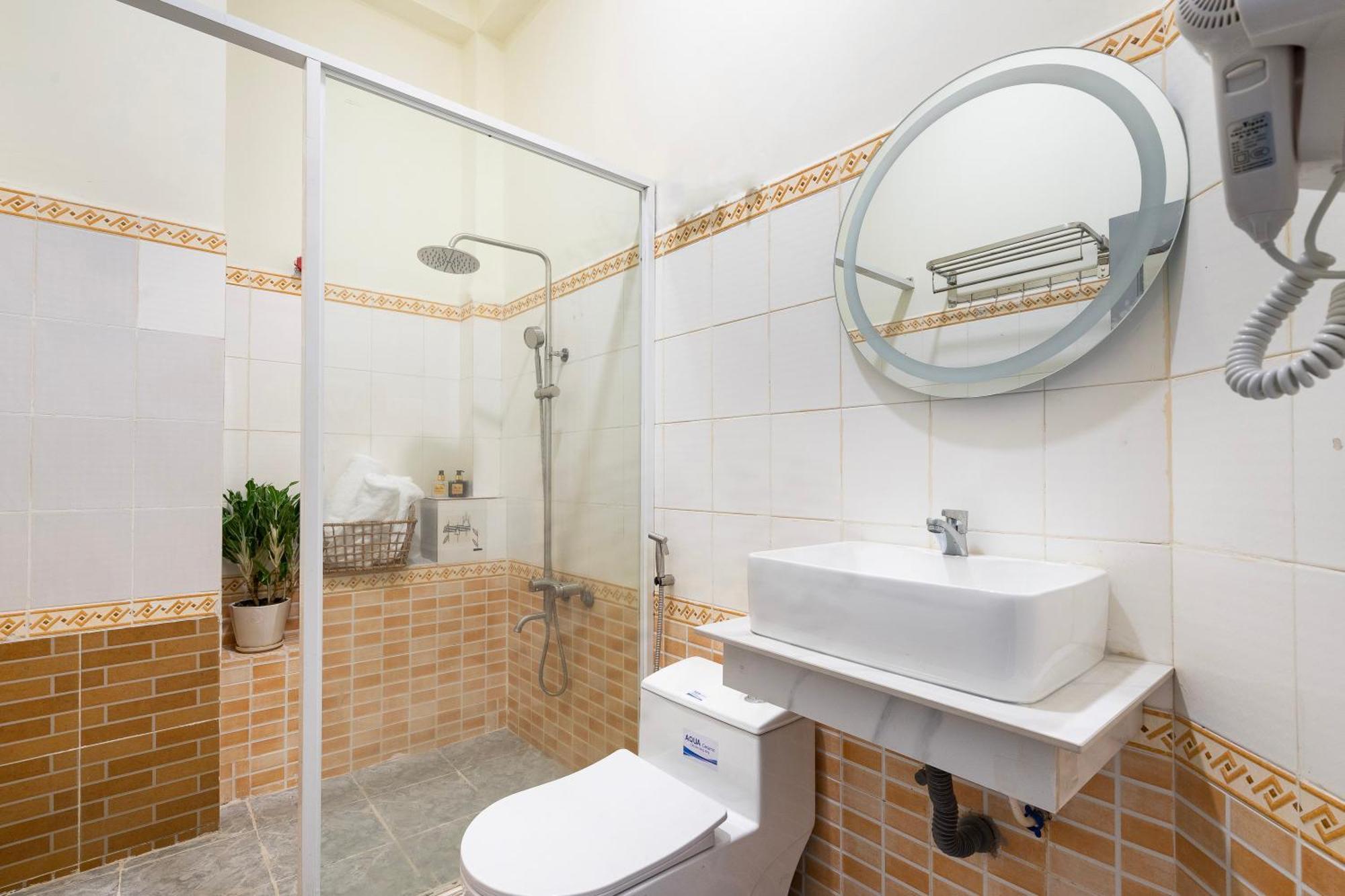 Phan Hotel Ho Chi Minh Værelse billede